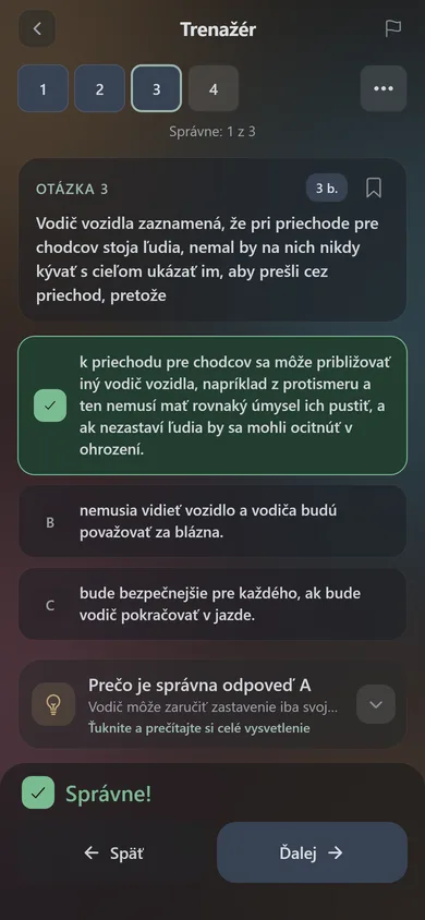 Trenažér v aplikácii AutoTeória SK: 20 z 20 správnych odpovedí, otázka o brzdnej dráhe a rozbalené vysvetlenie.